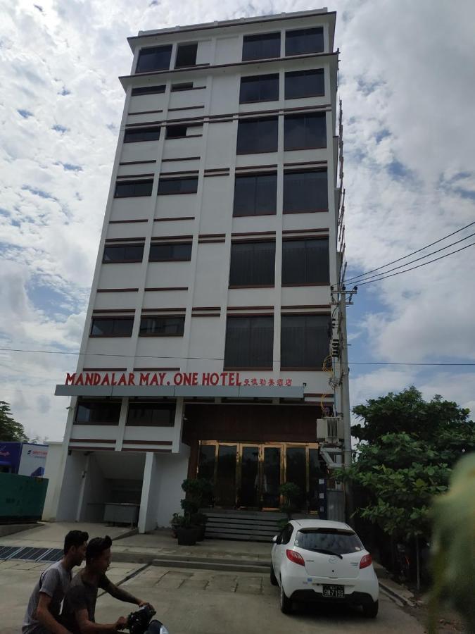 Mandalar May One Hotel Mandalaj Kültér fotó