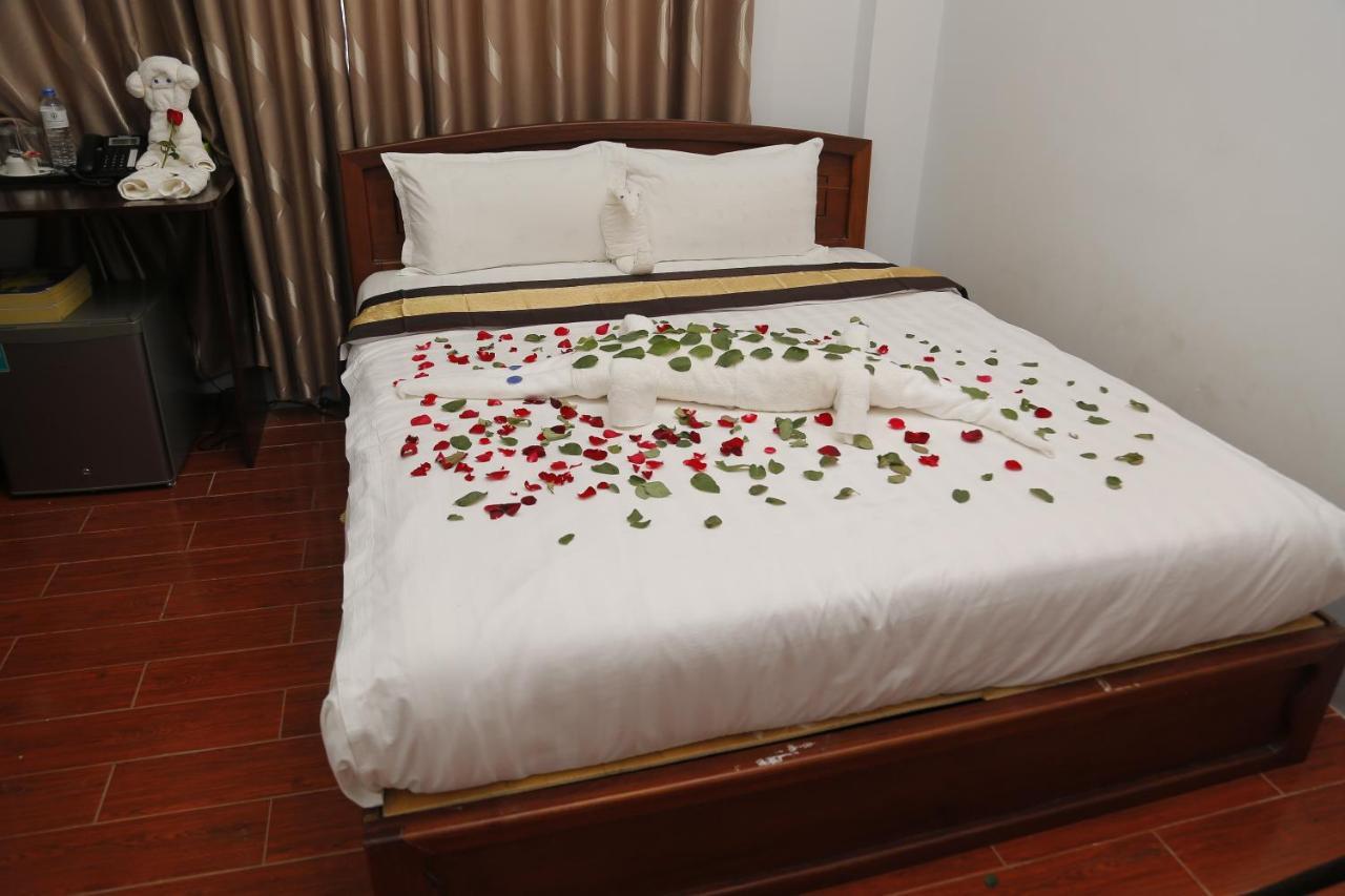 Mandalar May One Hotel Mandalaj Kültér fotó